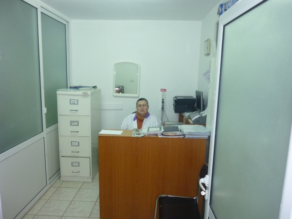Cabinet stomatologic Dorela Pacu, Ploiesti, Malu Rosu